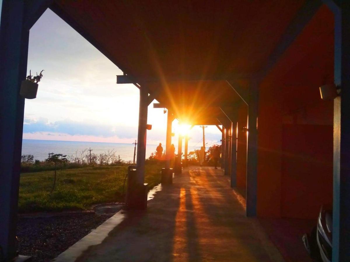 Taitung Sansiantai B&B 成功鎮 エクステリア 写真