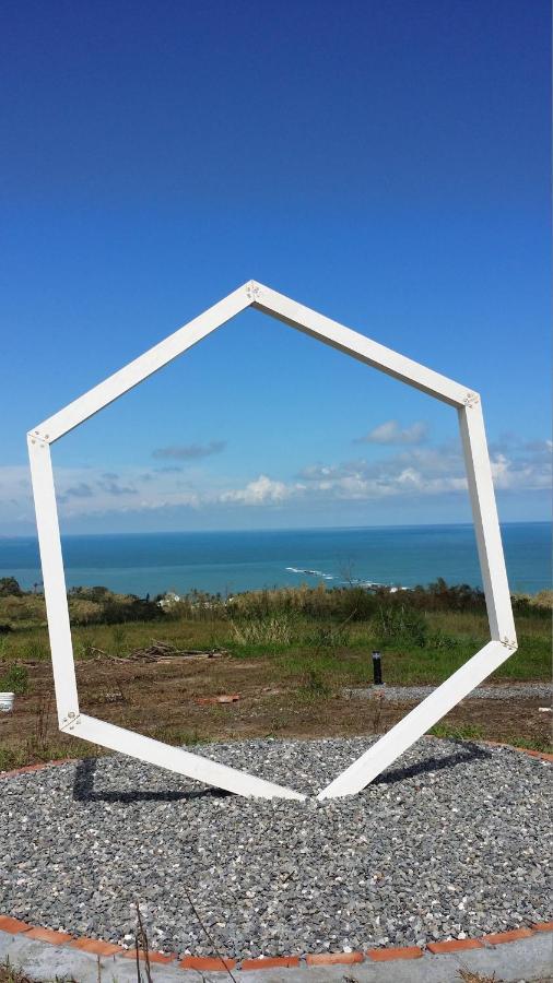 Taitung Sansiantai B&B 成功鎮 エクステリア 写真